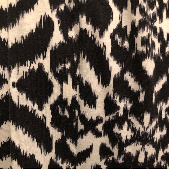 Xhilaration black and white lace dress zip back geo pattern SZ M EUC - Picture 6 of 9